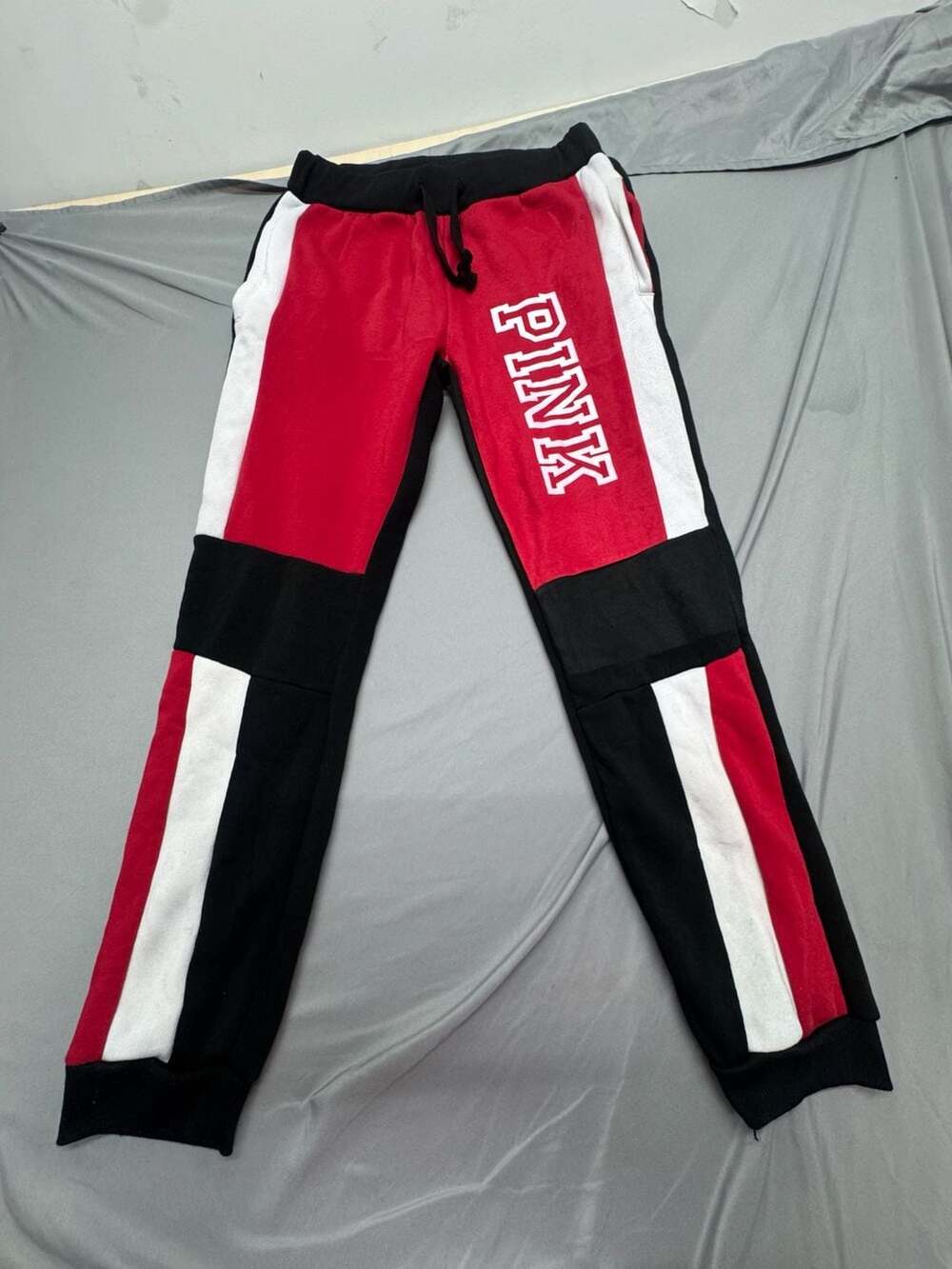 True Rock Colorblock Sweatpants Size XXL Red Black White